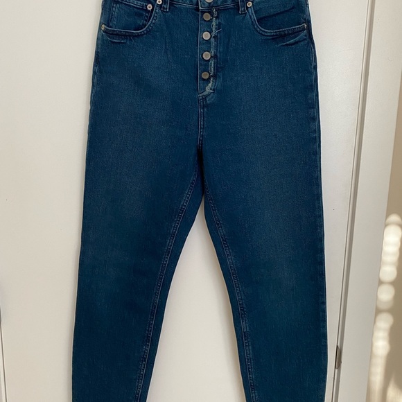 Asos high waisted button fly jeans. Sz 30 - Picture 4 of 8